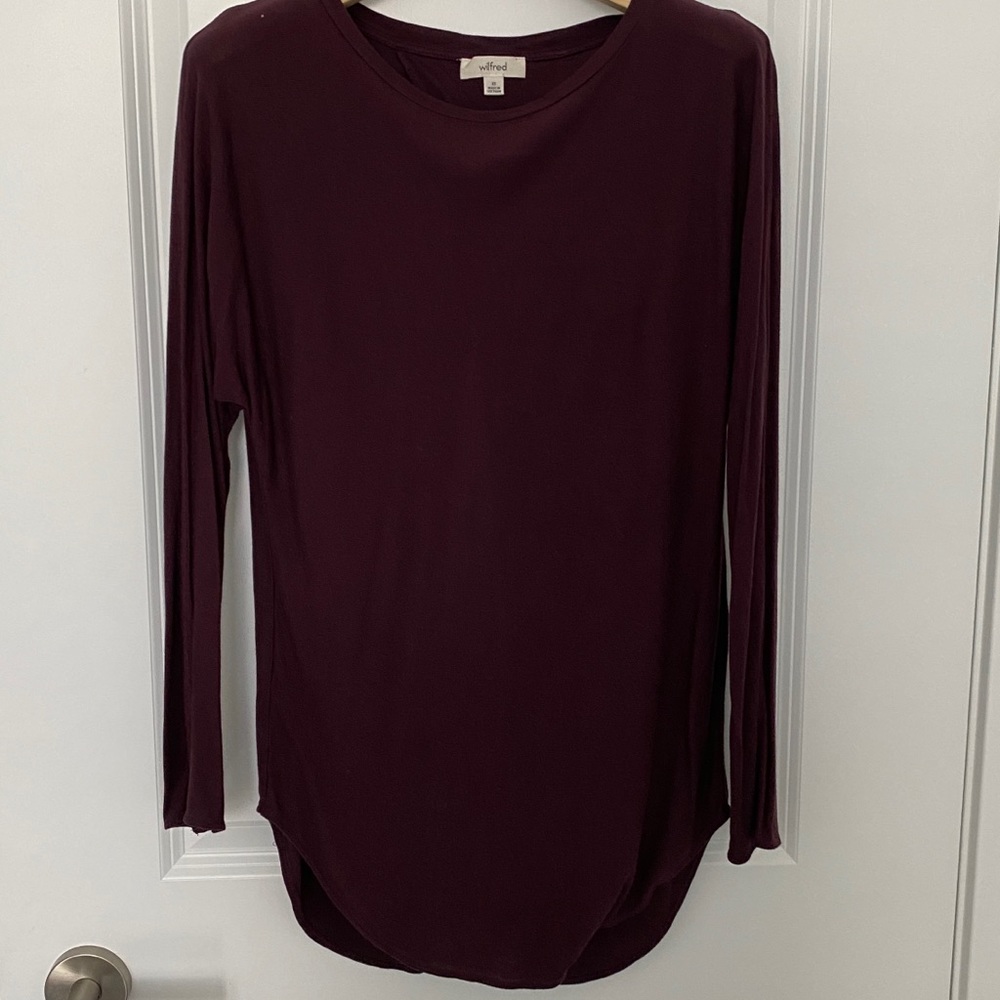 Aritzia wilfred wine split back top xs preowned